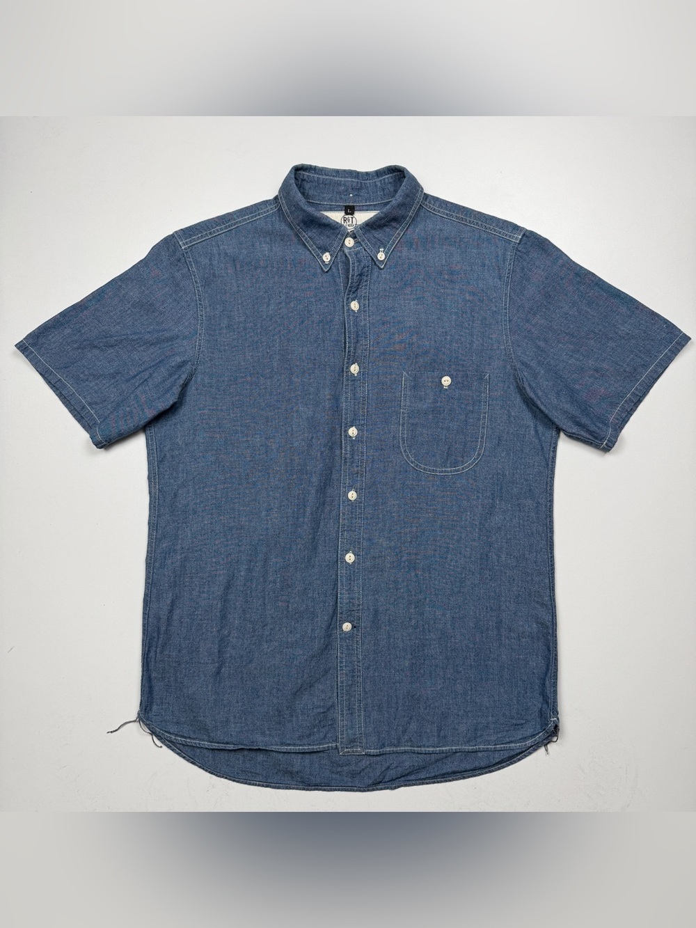 Rogue Territory RGT Chambray Short Sleeve Buttonup Shirt Large